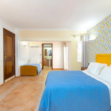 Holiday home 7 Schlafzimmer Villa- Familie- Kinder- Gruppen- Strand- Pool- Garten By Interhome