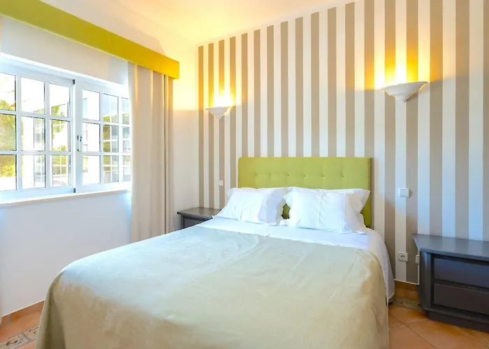 7 Schlafzimmer Villa- Familie- Kinder- Gruppen- Strand- Pool- Garten By Interhome *