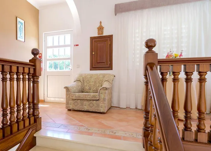 7 Schlafzimmer Villa- Familie- Kinder- Gruppen- Strand- Pool- Garten By Interhome Albufeira