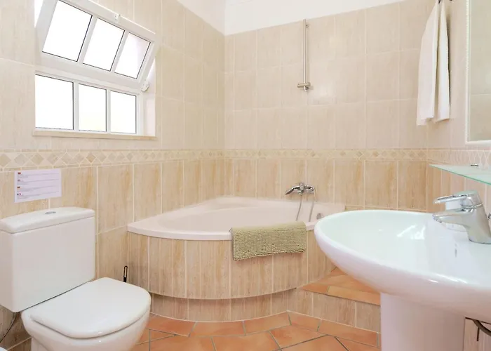 Holiday home 7 Schlafzimmer Villa- Familie- Kinder- Gruppen- Strand- Pool- Garten By Interhome *