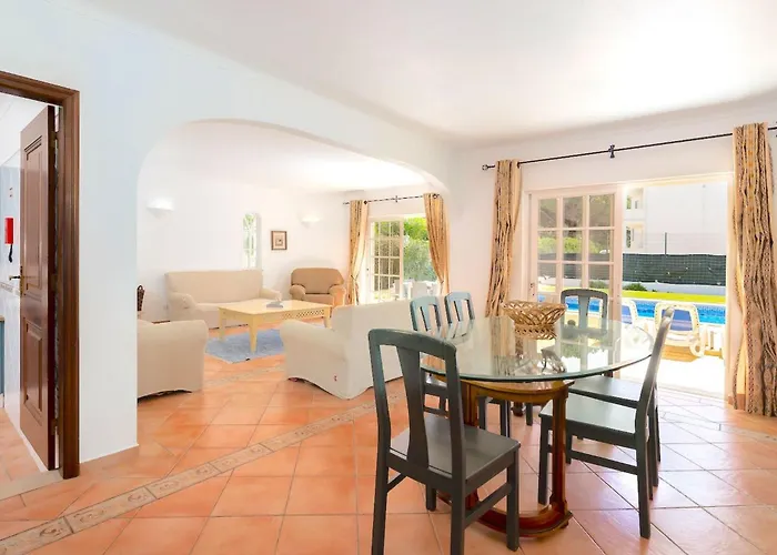 7 Schlafzimmer Villa- Familie- Kinder- Gruppen- Strand- Pool- Garten By Interhome Holiday home