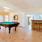 بيت للعطل 7 Schlafzimmer Villa- Familie- Kinder- Gruppen- Strand- Pool- Garten By Interhome *