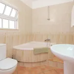 度假居 7 Schlafzimmer Villa- Familie- Kinder- Gruppen- Strand- Pool- Garten By Interhome *