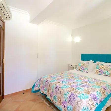 Holiday home 7 Schlafzimmer Villa- Familie- Kinder- Gruppen- Strand- Pool- Garten By Interhome *