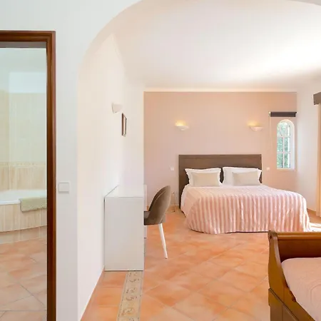 Holiday home 7 Schlafzimmer Villa- Familie- Kinder- Gruppen- Strand- Pool- Garten By Interhome *
