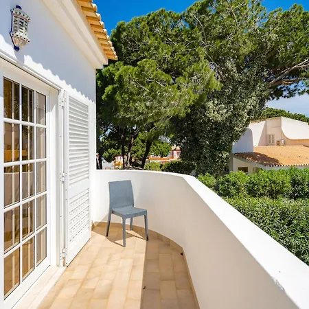 Holiday home 7 Schlafzimmer Villa- Familie- Kinder- Gruppen- Strand- Pool- Garten By Interhome