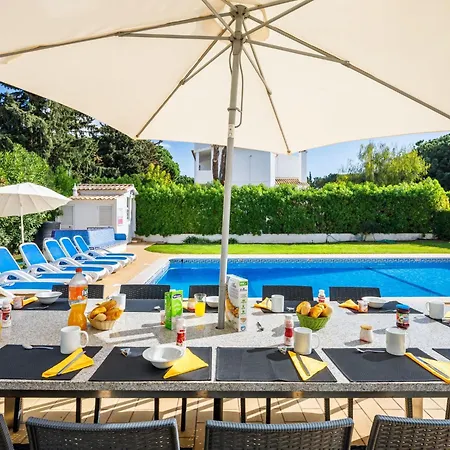 Holiday home 7 Schlafzimmer Villa- Familie- Kinder- Gruppen- Strand- Pool- Garten By Interhome