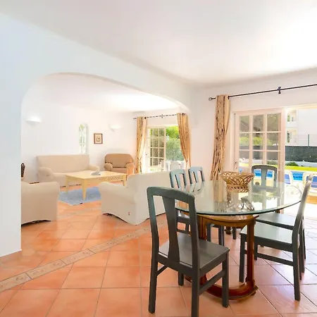 7 Schlafzimmer Villa- Familie- Kinder- Gruppen- Strand- Pool- Garten By Interhome Holiday home